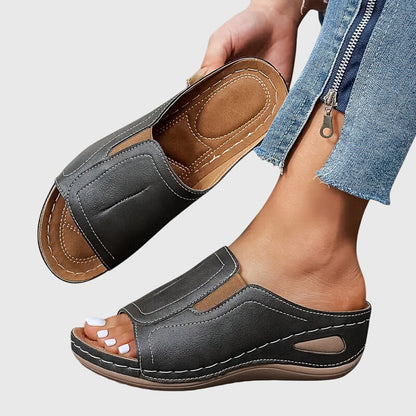 Aretha™ | Orthopedic Sandals